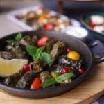 Wegetariańskie specjały z Bliskiego Wschodu: mezze, pasty i chrupiące placki z pieca